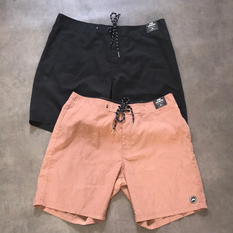 Dynamic boardshort