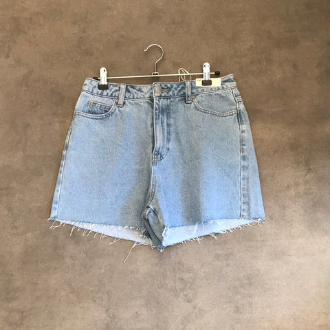 Malta high rise denim short