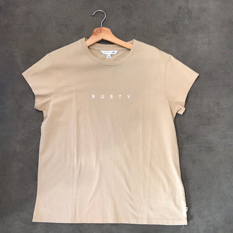 rusty essentials classic slim tee